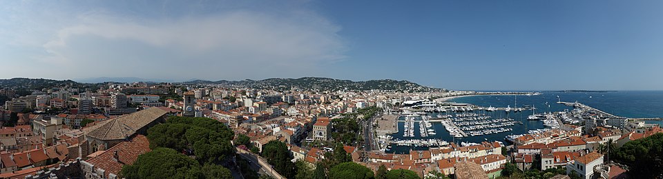 Cannes old port